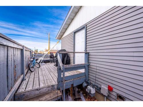 105 Falton Drive Ne, Calgary, AB - Outdoor With Exterior