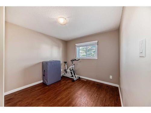 347 Erin Woods Green Se, Calgary, AB - Indoor