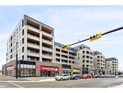 526-3932 University Avenue NW Calgary, AB T3B 6P6