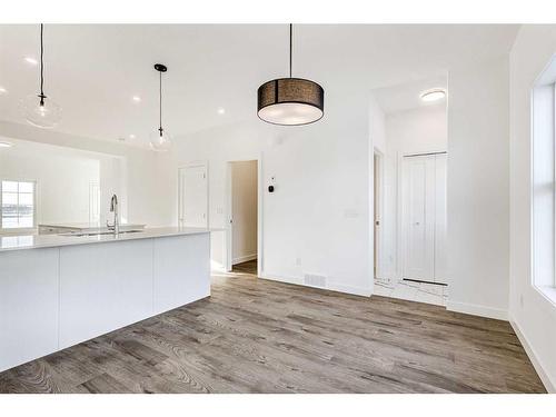 387 Chelsea Parade, Chestermere, AB - Indoor Photo Showing Kitchen