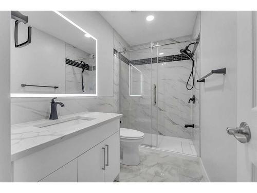 244 Coventry Green Ne, Calgary, AB - Indoor Photo Showing Bathroom