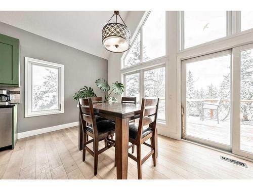 10 Ghost Country Place, Waiparous, AB - Indoor Photo Showing Dining Room