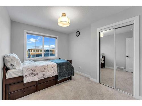 350 Chelsea Hollow, Chestermere, AB - Indoor Photo Showing Bedroom