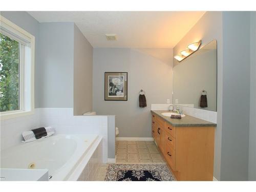 254 Cougarstone Gardens Sw, Calgary, AB - Indoor Photo Showing Bathroom