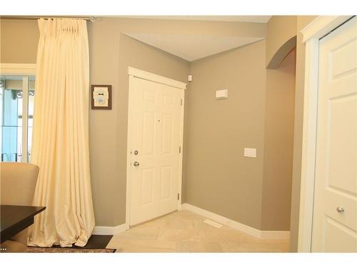 254 Cougarstone Gardens Sw, Calgary, AB - Indoor Photo Showing Other Room