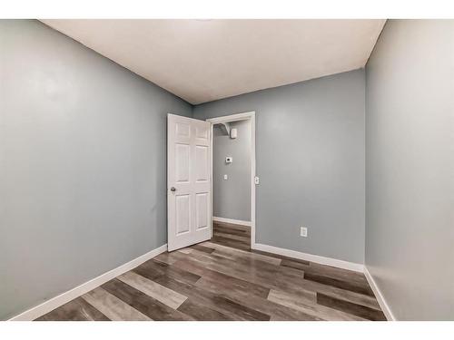 6731 Malvern Road Ne, Calgary, AB - Indoor Photo Showing Other Room