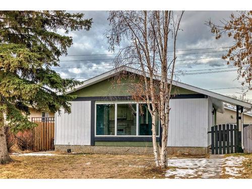 6731 Malvern Road Ne, Calgary, AB - Outdoor