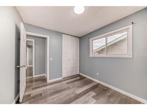 6731 Malvern Road Ne, Calgary, AB - Indoor Photo Showing Other Room