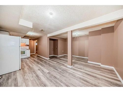 112 Falwood Crescent Ne, Calgary, AB - Indoor