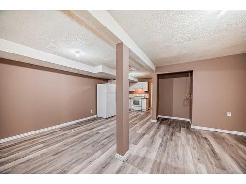 112 Falwood Crescent Ne, Calgary, AB - Indoor Photo Showing Other Room