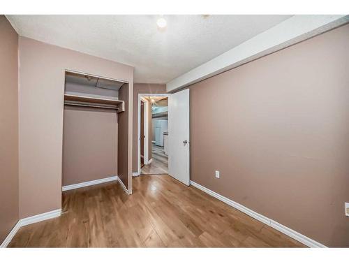 112 Falwood Crescent Ne, Calgary, AB - Indoor Photo Showing Other Room