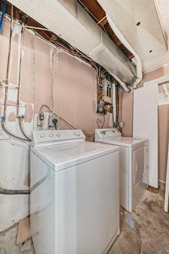 112 Falwood Crescent Ne, Calgary, AB - Indoor Photo Showing Laundry Room