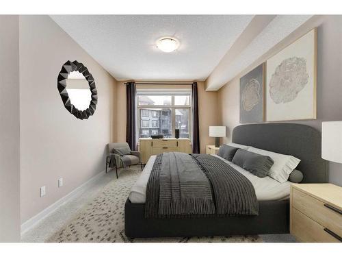 311-35 Aspenmont Heights Sw, Calgary, AB - Indoor Photo Showing Bedroom