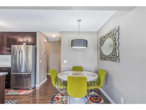 232 Pantego Lane Nw, Calgary, AB - Indoor Photo Showing Dining Room