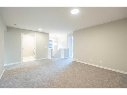 297 Homestead Crescent Ne, Calgary, AB - Indoor Photo Showing Other Room