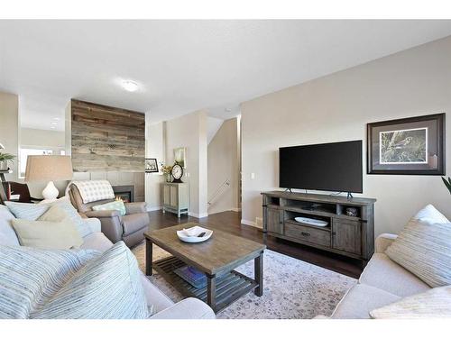 2405 Wentworth Villas Sw, Calgary, AB - Indoor Photo Showing Living Room