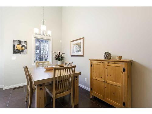 2405 Wentworth Villas Sw, Calgary, AB - Indoor Photo Showing Dining Room