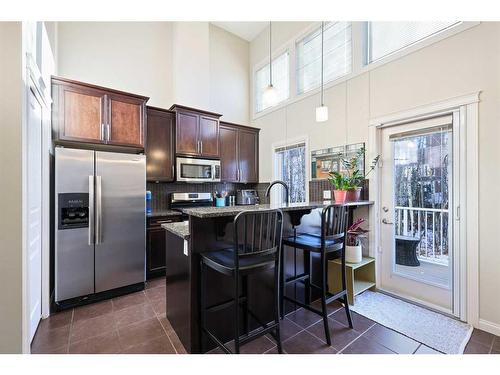 2405 Wentworth Villas Sw, Calgary, AB - Indoor Photo Showing Kitchen With Upgraded Kitchen