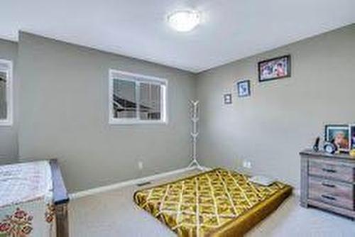 104-111 Tarawood Lane Ne, Calgary, AB - Indoor Photo Showing Bedroom