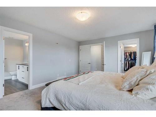 120 Shoreline Vista, Chestermere, AB - Indoor Photo Showing Bedroom