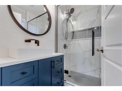 120 Shoreline Vista, Chestermere, AB - Indoor Photo Showing Bathroom