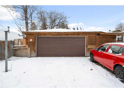 2216 41 Street Se, Calgary, AB - Outdoor With Exterior