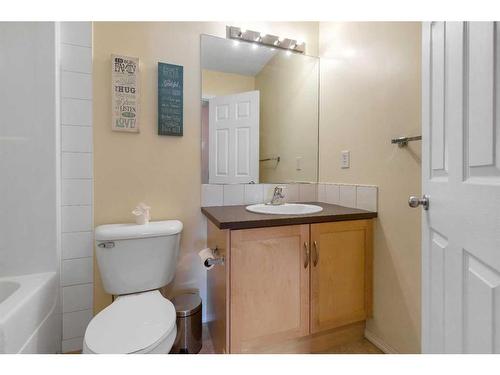 67 Country Village Lane Ne, Calgary, AB - Indoor Photo Showing Bathroom