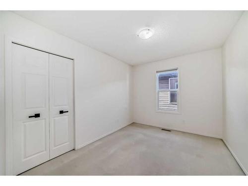 866 Auburn Bay Boulevard Se, Calgary, AB - Indoor Photo Showing Other Room