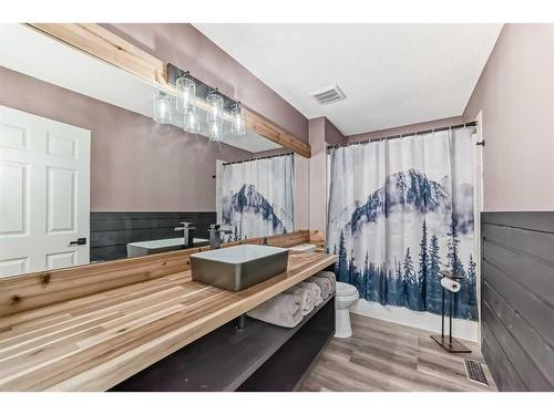 866 Auburn Bay Boulevard Se, Calgary, AB - Indoor Photo Showing Other Room