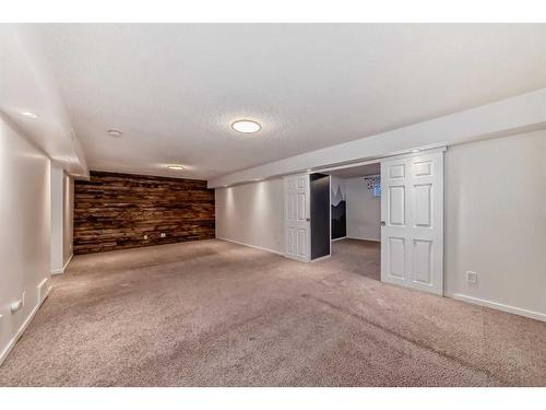 866 Auburn Bay Boulevard Se, Calgary, AB - Indoor Photo Showing Other Room