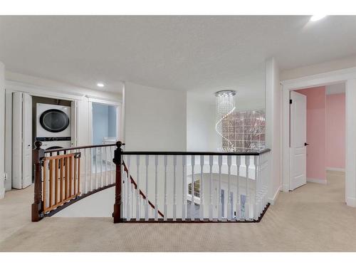 138 Hamptons Heights Nw, Calgary, AB - Indoor Photo Showing Other Room