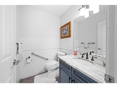 263010 Butte Hills Way, Rural Rocky View County, AB - Indoor Photo Showing Bathroom