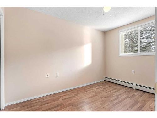 114-5000 Somervale Court Sw, Calgary, AB - Indoor Photo Showing Other Room