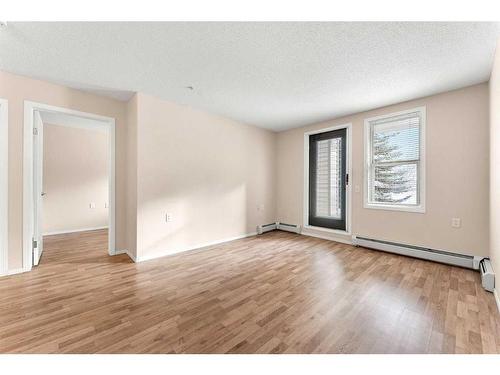 114-5000 Somervale Court Sw, Calgary, AB - Indoor Photo Showing Other Room