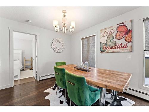 302-4704 Stanley Road Sw, Calgary, AB - Indoor Photo Showing Dining Room