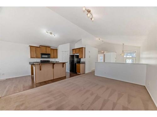 442 Sagewood Drive Sw, Airdrie, AB - Indoor Photo Showing Kitchen