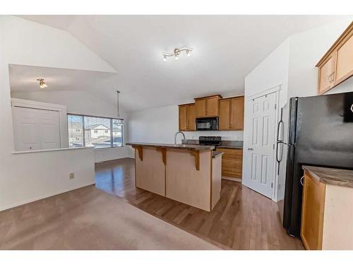 442 Sagewood Drive Sw, Airdrie, AB - Indoor Photo Showing Kitchen