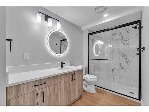 109 Kinniburgh Cove, Chestermere, AB - Indoor Photo Showing Bathroom