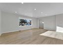 5516 5 Avenue Se, Calgary, AB  - Indoor Photo Showing Living Room 