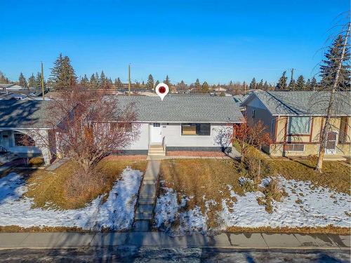 5516 5 Avenue Se, Calgary, AB - Outdoor With View