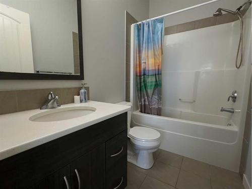 705-250 Sage Valley Road Nw, Calgary, AB - Indoor Photo Showing Bathroom