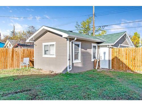 2210 23 Street, Nanton, AB - Outdoor