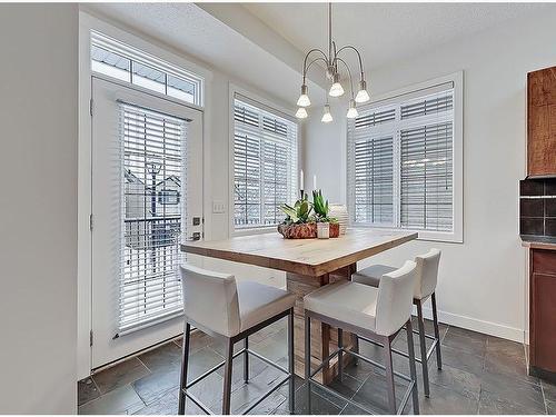 149 Rockyspring Grove Nw, Calgary, AB - Indoor Photo Showing Dining Room