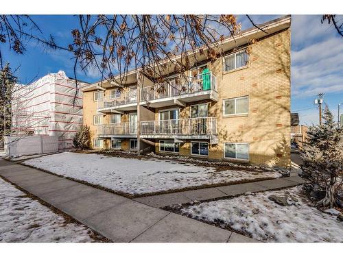 304-312 15 Avenue Ne, Calgary, AB - Outdoor