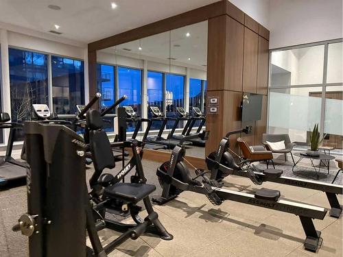 1407-530 3 Street Se, Calgary, AB - Indoor Photo Showing Gym Room