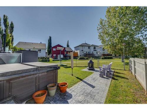 19 Woodside Crescent Nw, Airdrie, AB - Outdoor With Deck Patio Veranda