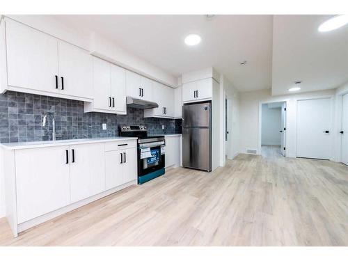 148 Saddlelake Manor Ne, Calgary, AB - Indoor Photo Showing Kitchen