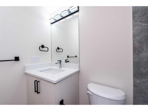 148 Saddlelake Manor Ne, Calgary, AB - Indoor Photo Showing Bathroom