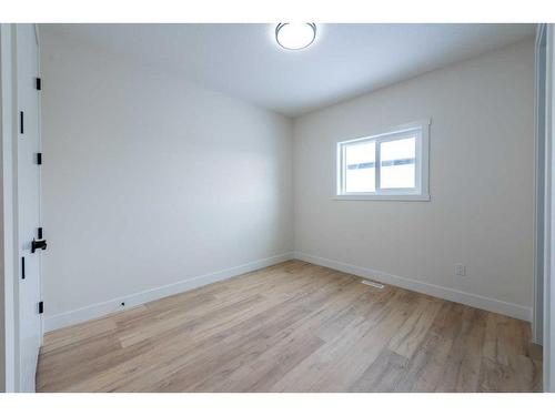 148 Saddlelake Manor Ne, Calgary, AB - Indoor Photo Showing Other Room