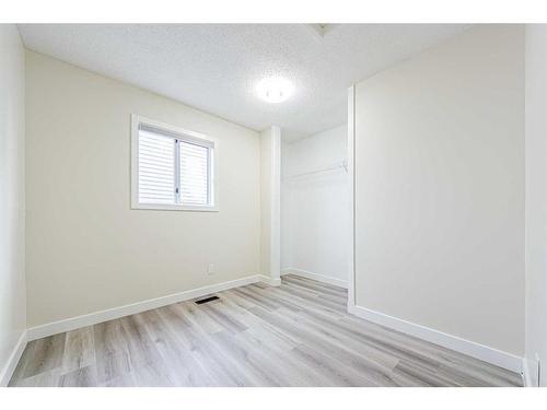 125 Taradale Close Ne, Calgary, AB - Indoor Photo Showing Other Room